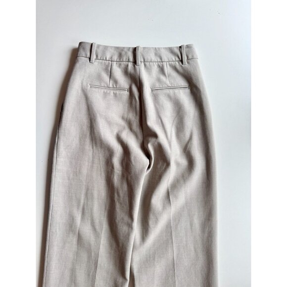 Aritzia WILFRED Effortless Grey Taupe Suiting Wide Leg Pleated Pants, Size 6 - Picture 4 of 12